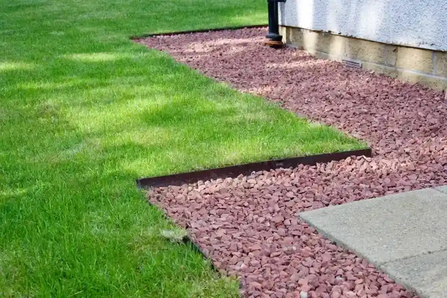 Improving Curb Appeal With Lawn Edging Moncks Corner, SC Improving Curb Appeal With Lawn Edging Moncks Corner, SC