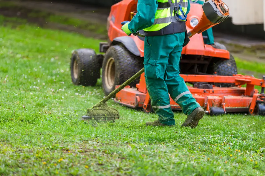 Superior Lawn Mowing Services Moncks Corner, SC Superior Lawn Mowing Services Moncks Corner, SC